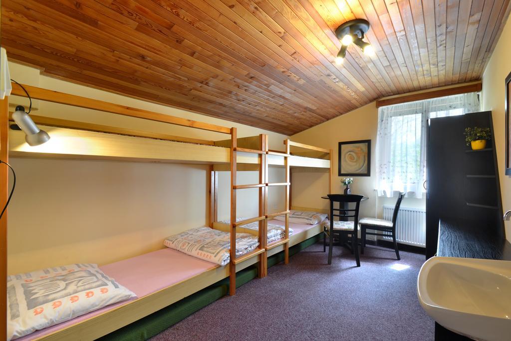 Horska Chata Jezek Harrachov Room photo